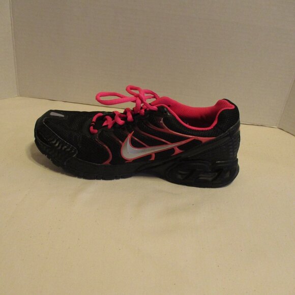 Nike Air Woman Size 9.5 Black Pink Lace Up Running Shoes - Picture 9 of 12